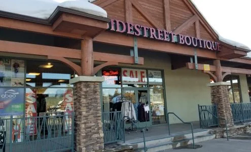 Sidestreet Boutique business photo